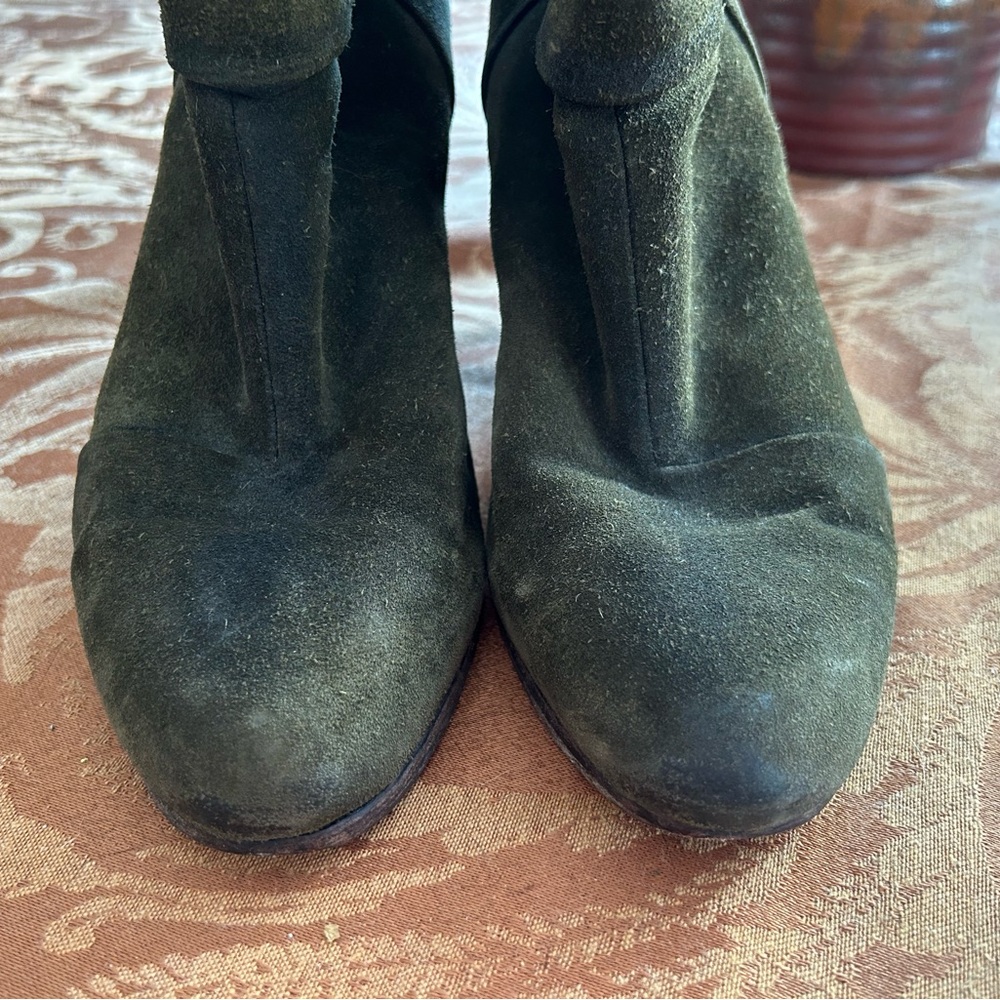 Rag and Bone Newbury Green Suede Booties, size 39 - Picture 5 of 9